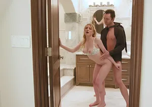 Lồn em khít anh địt mà chỉ muốt ra Mysaaat